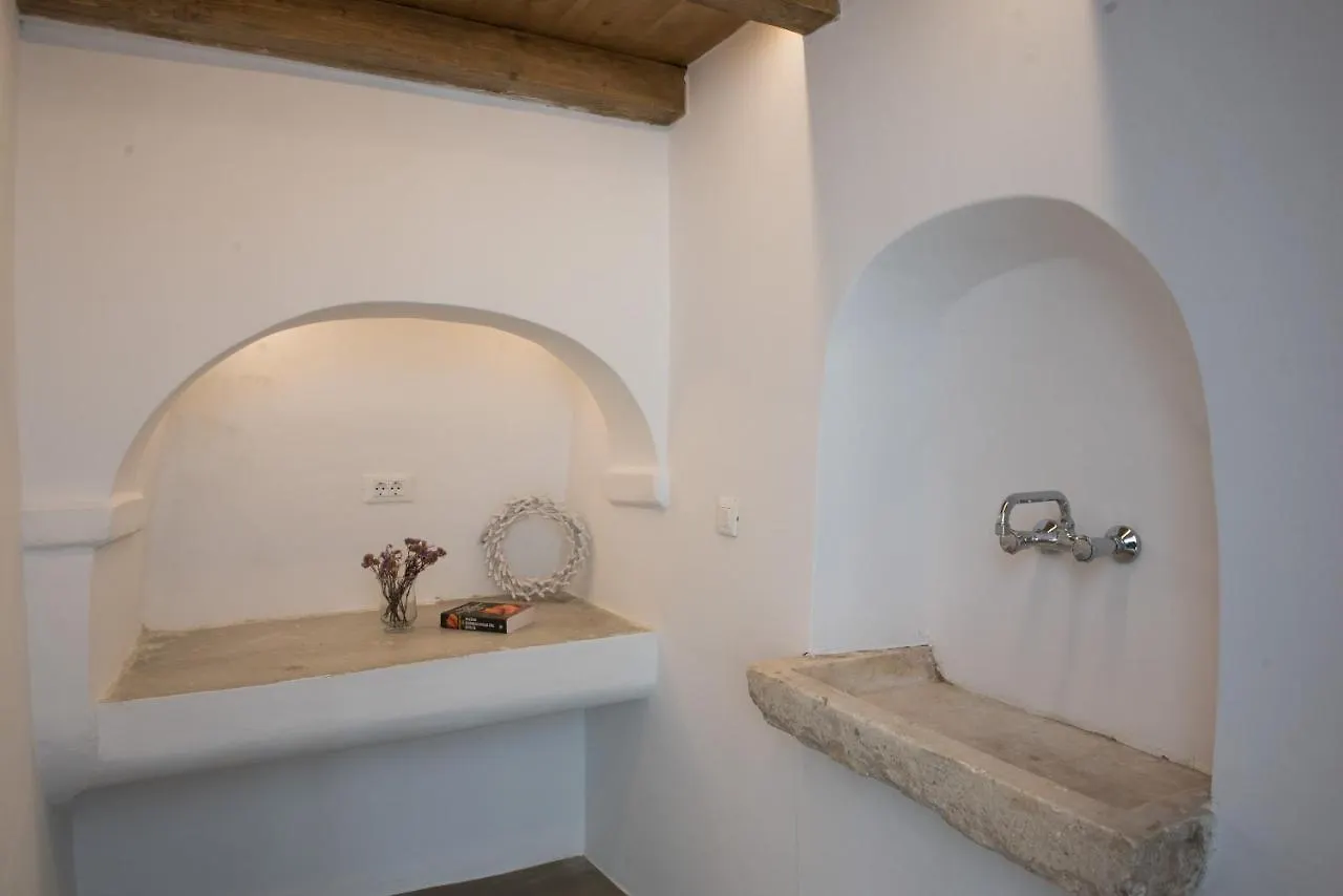 New Apartment In The Heart Of Mykonos Town - 2